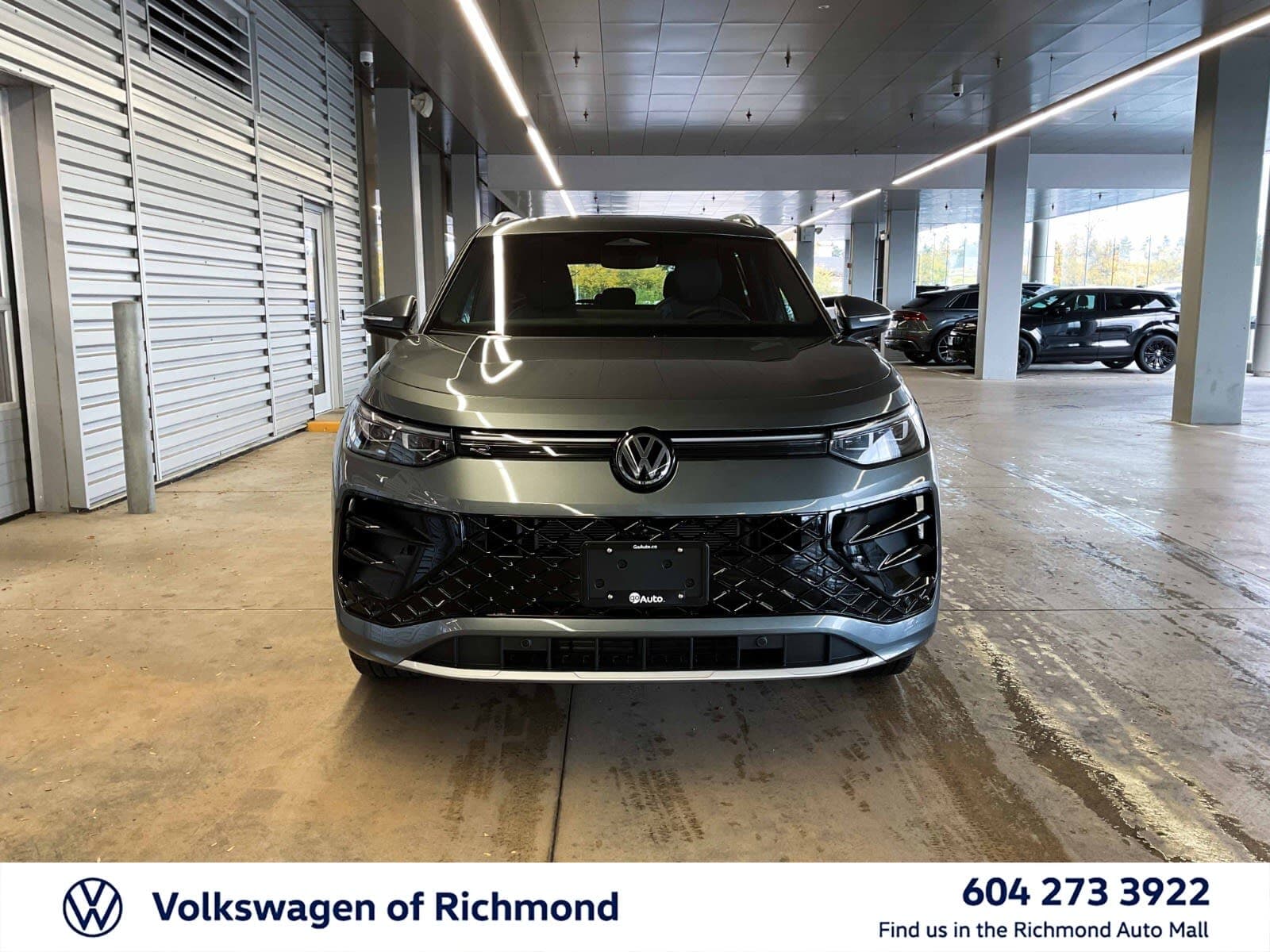 2025 Volkswagen Tiguan Highline R-Line