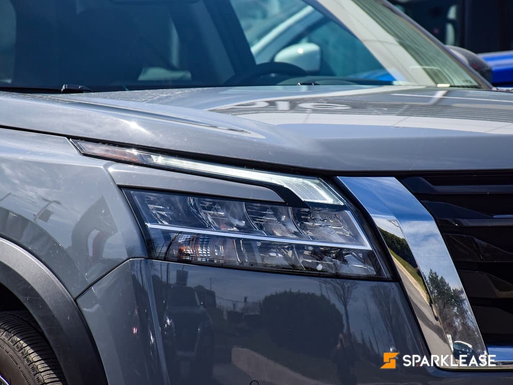 2024 Nissan Pathfinder SL Premium 4WD