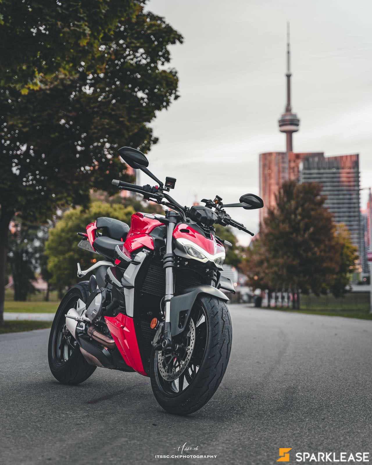 2022 Ducati Streetfighter V2