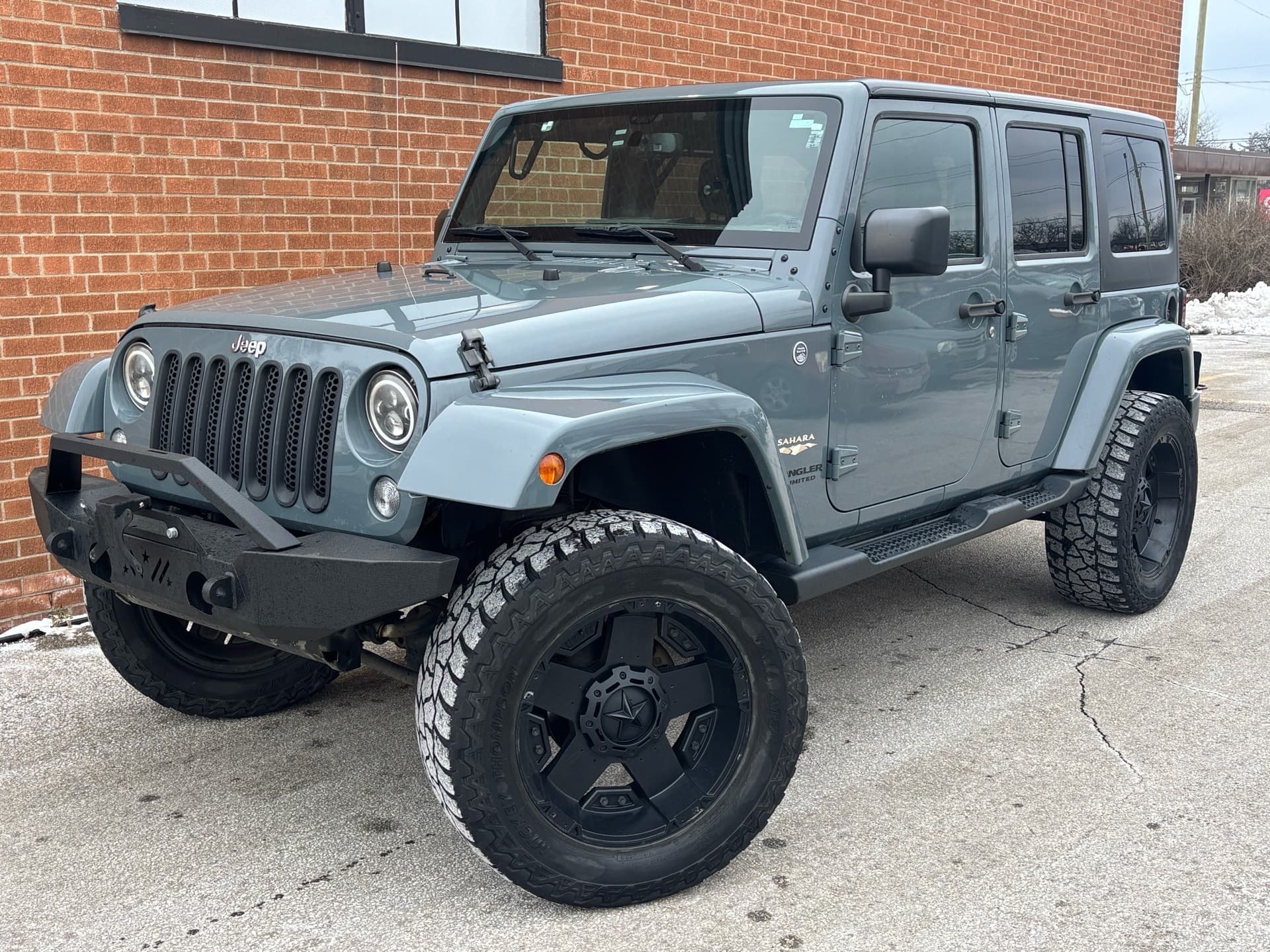 2015 Jeep WRANGLER UNLIMITED 4WD 4dr Sahara