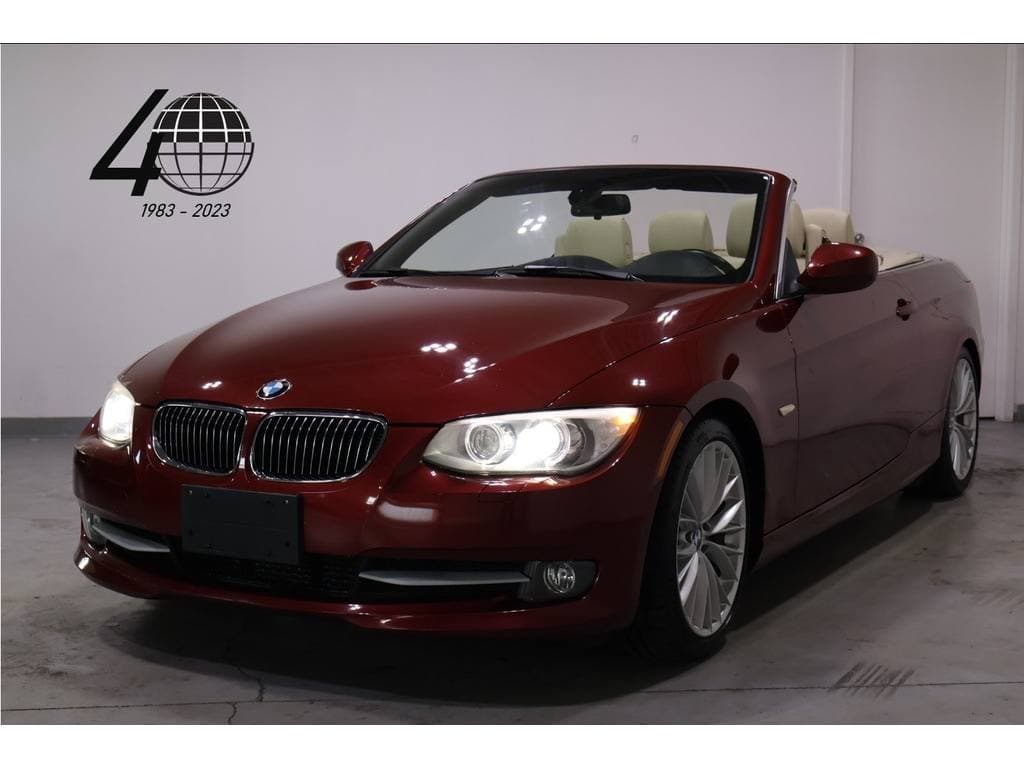 2011 BMW 335i 335i CAB   LOW MILEAGE!!   CLEAN CARFAX