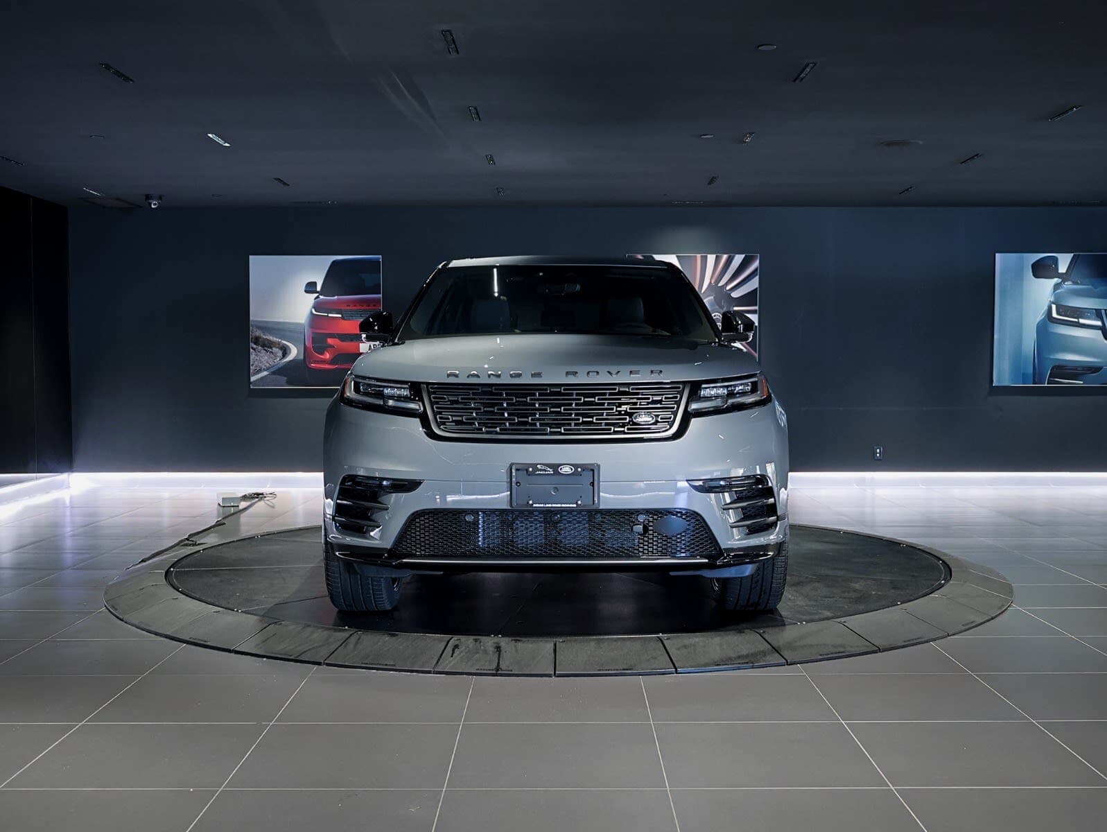 2026 Land Rover Range Rover Velar Belgravia Edition
