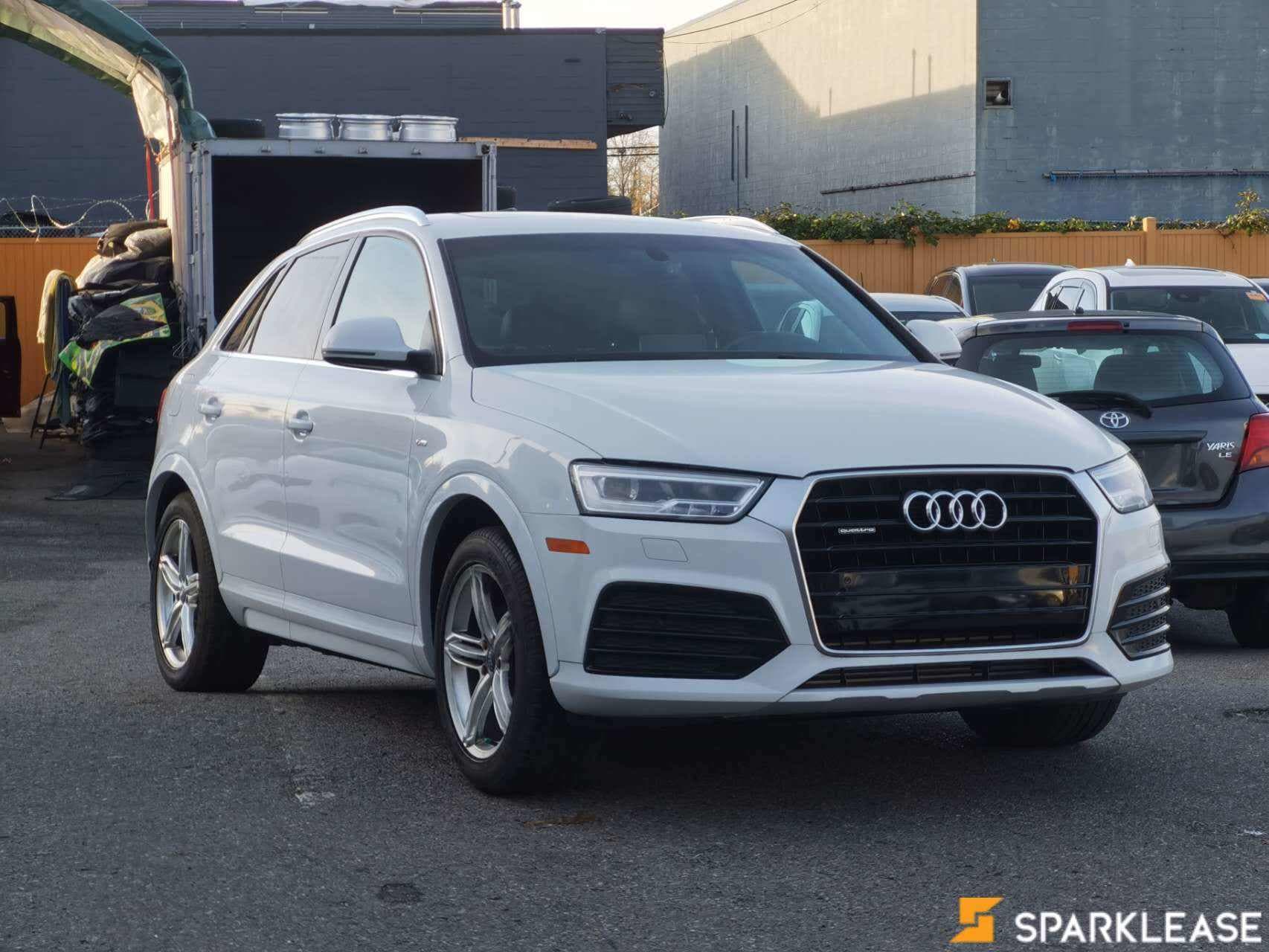 2016 Audi Q3 quattro 4dr 2.0T Technik