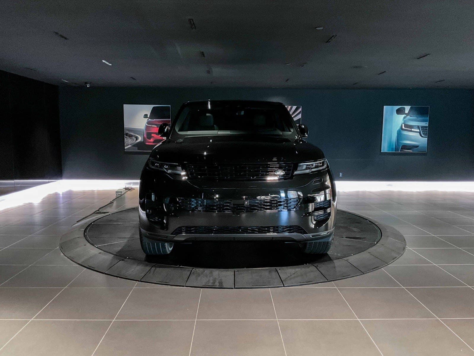 2026 Land Rover Range Rover Sport S