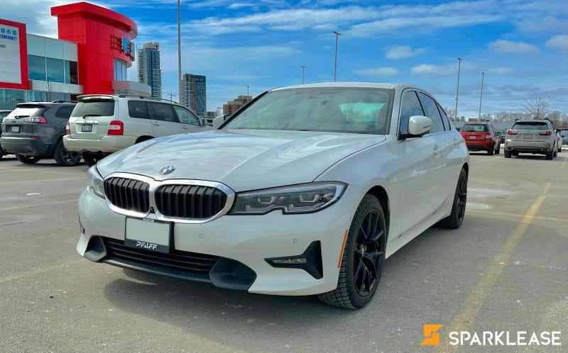 2020 BMW 3 Series 330i 带冬胎轮毂
