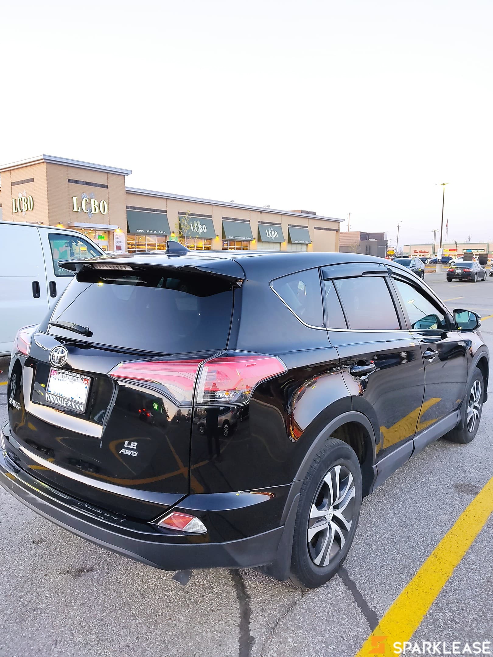2016 Toyota RAV4 AWD 4dr LE
