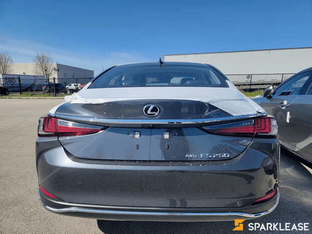 2022 Lexus ES 250 Premium Package 现车四驱