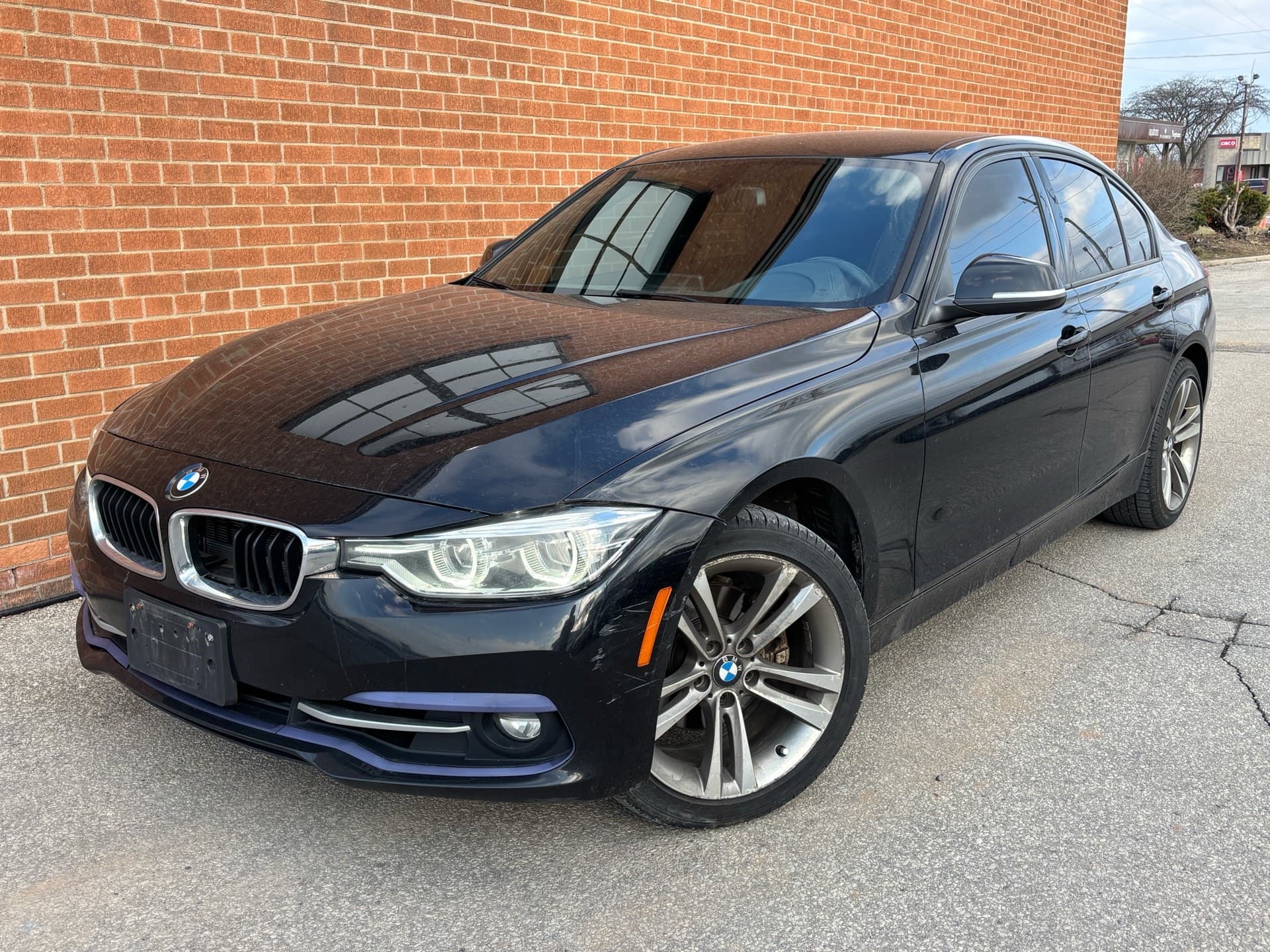 2018 BMW 3-Series 330i xDrive Sedan