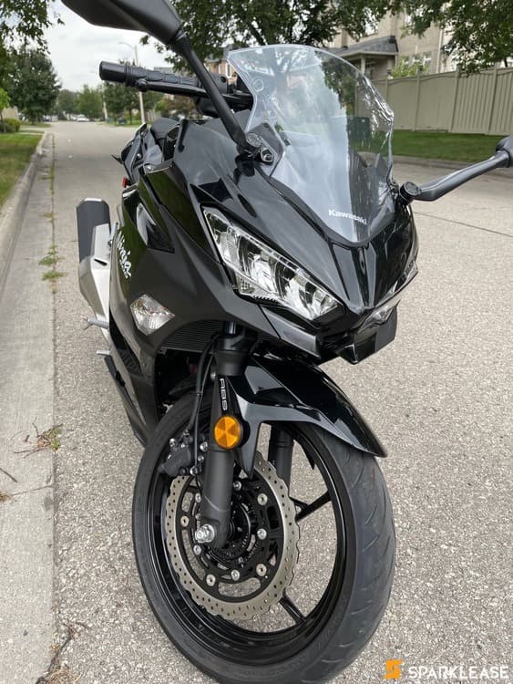 2021 Kawasaki Ninja400