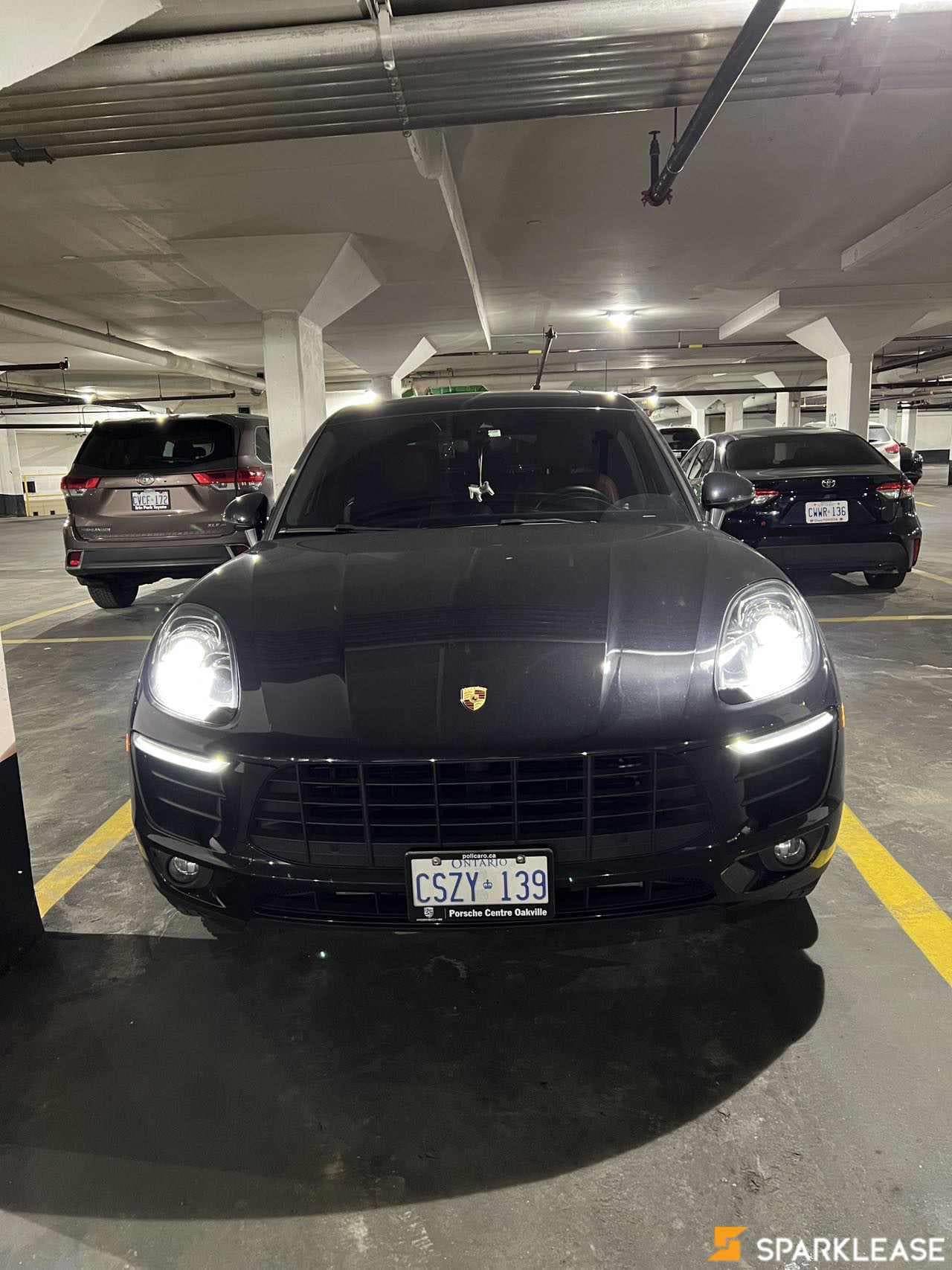 2018 Porsche Macan Turbo AWD w/Performance Pkg