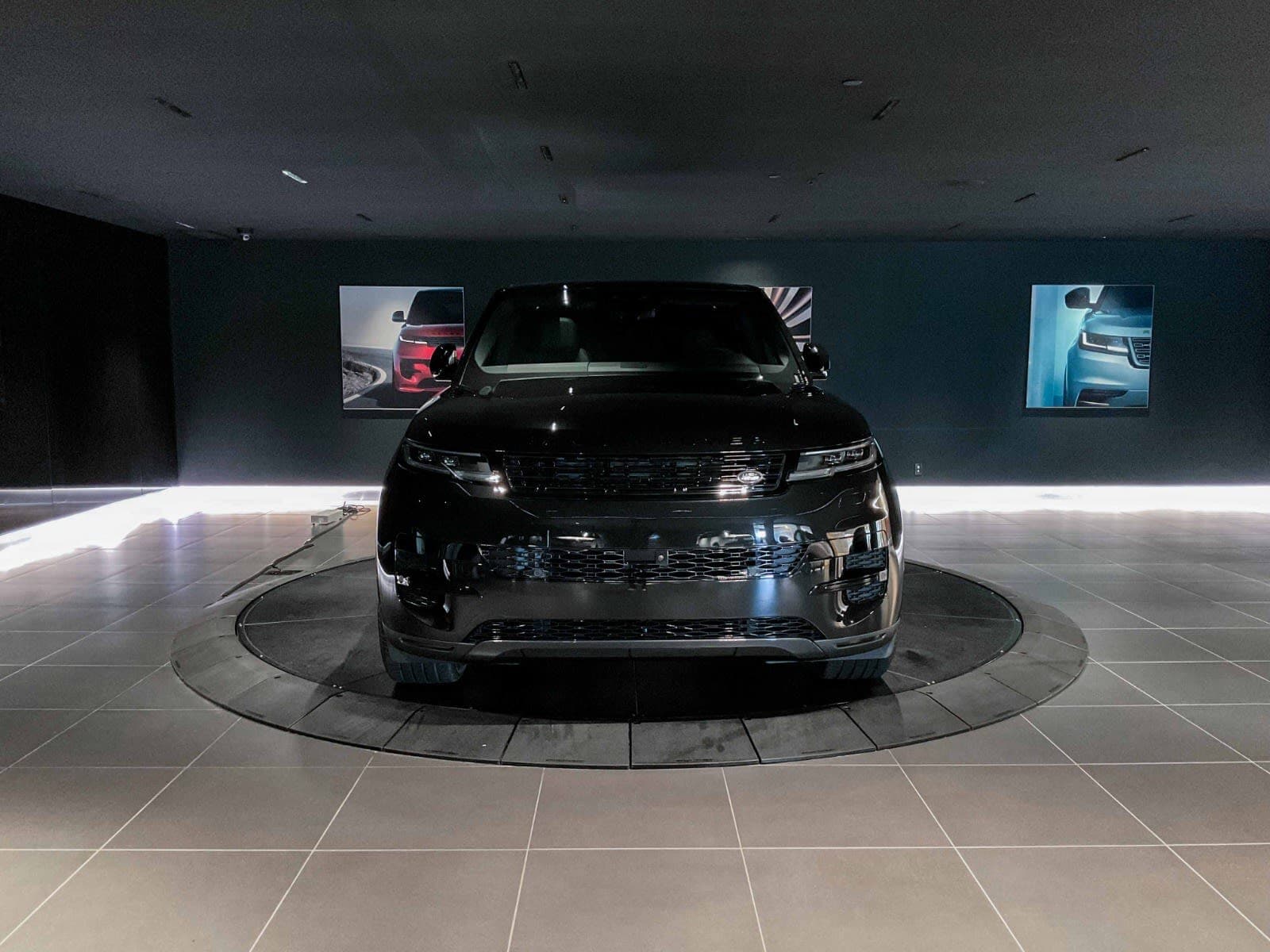 2026 Land Rover Range Rover Sport S