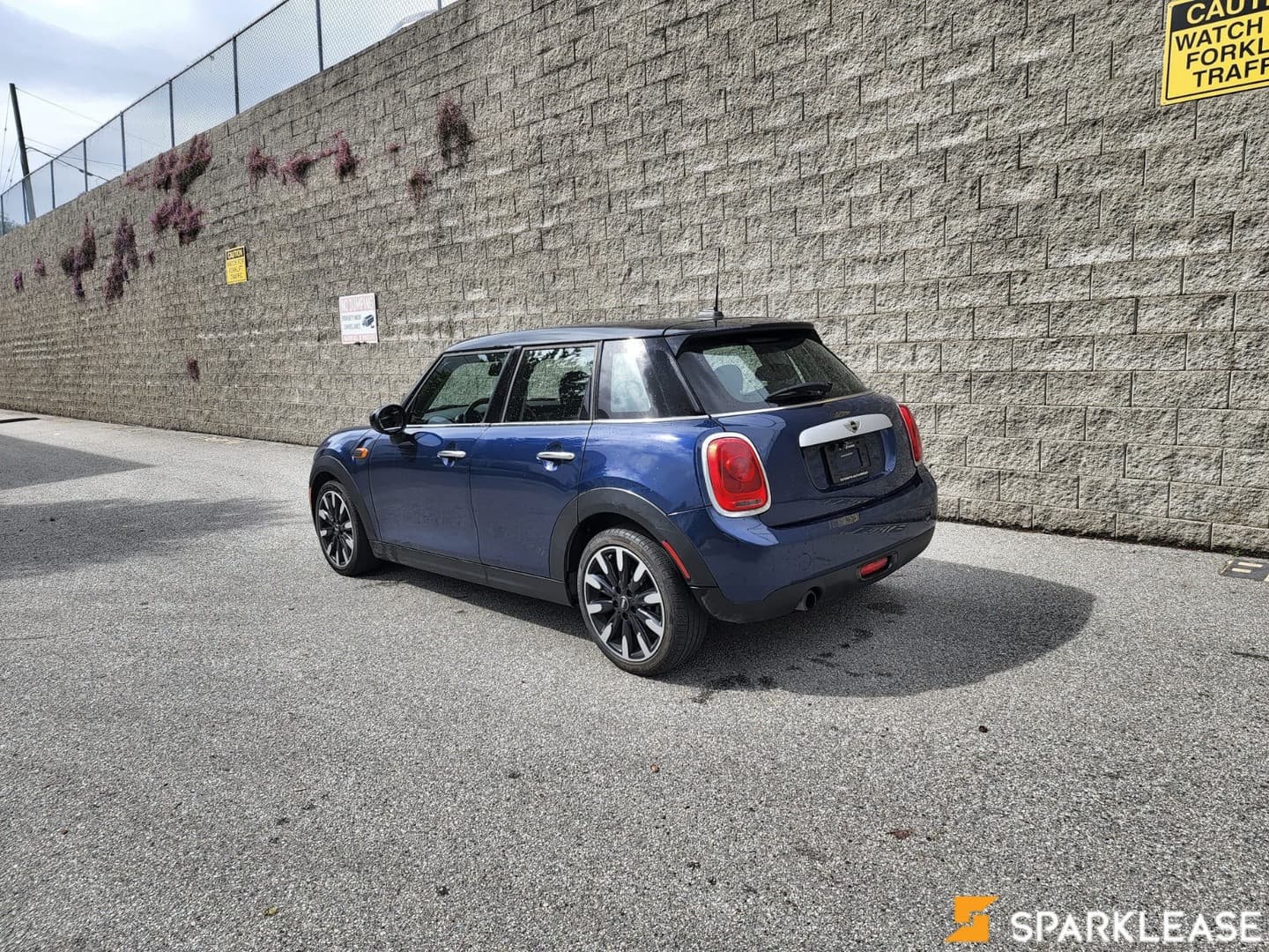 2015 MINI Cooper Hardtop 5 Door 5dr HB