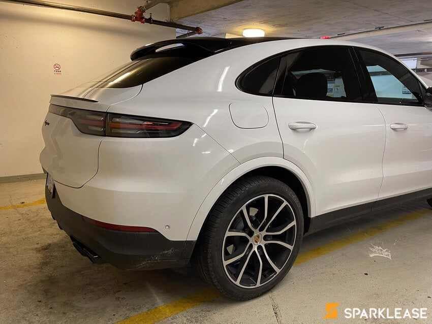 2022 Porsche Cayenne Coupe AWD