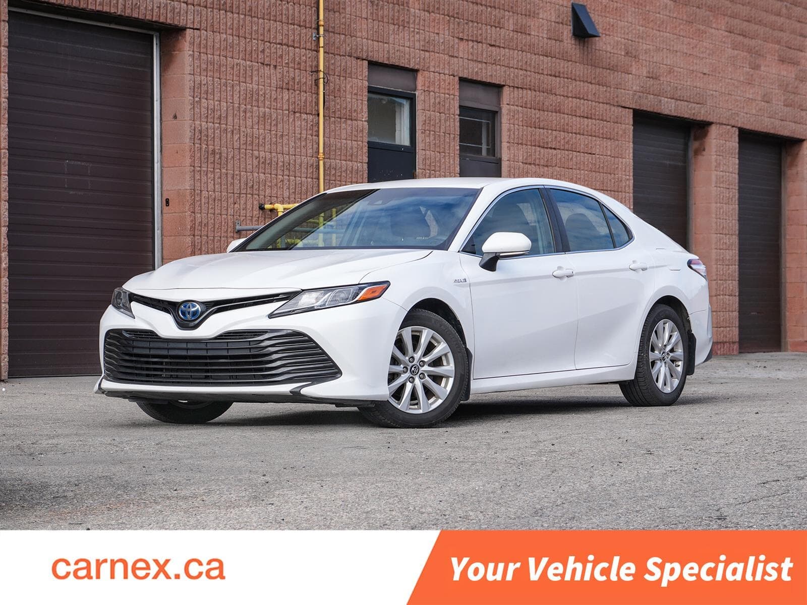2018 Toyota Camry Hybrid LE