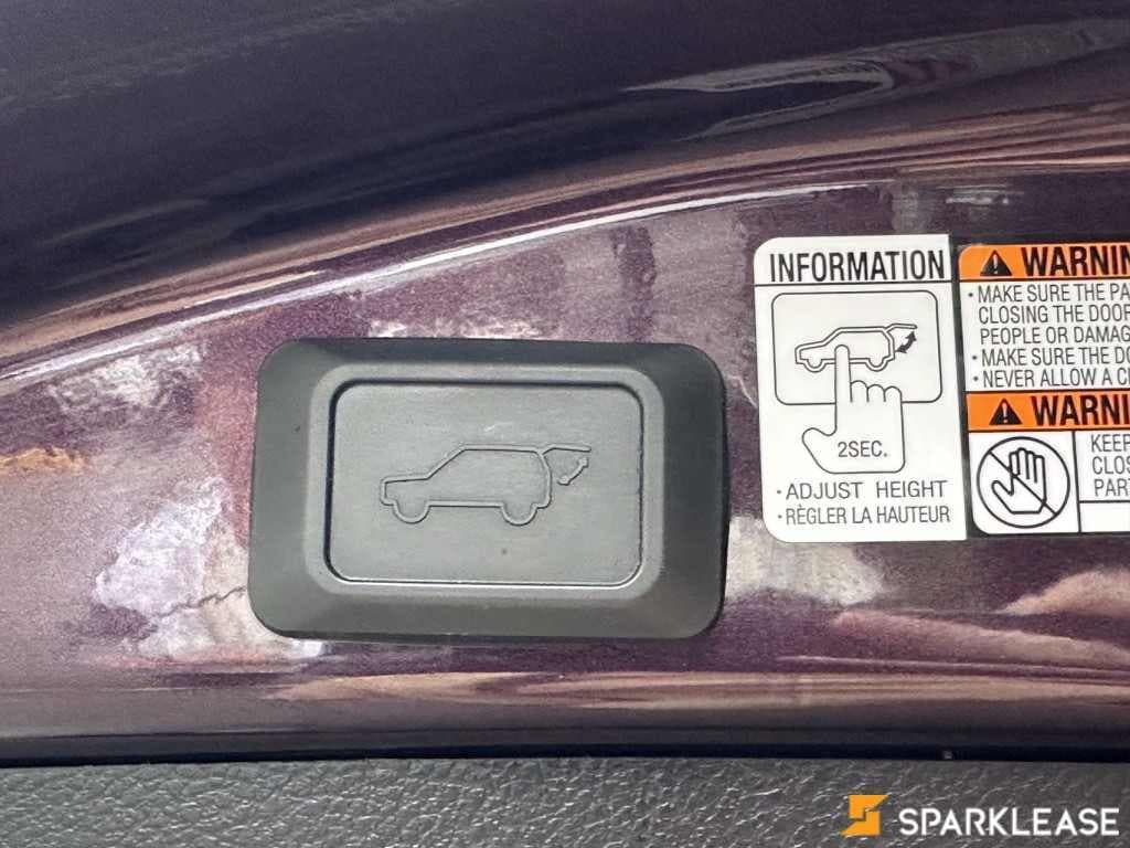 2018 Toyota RAV4 AWD SE