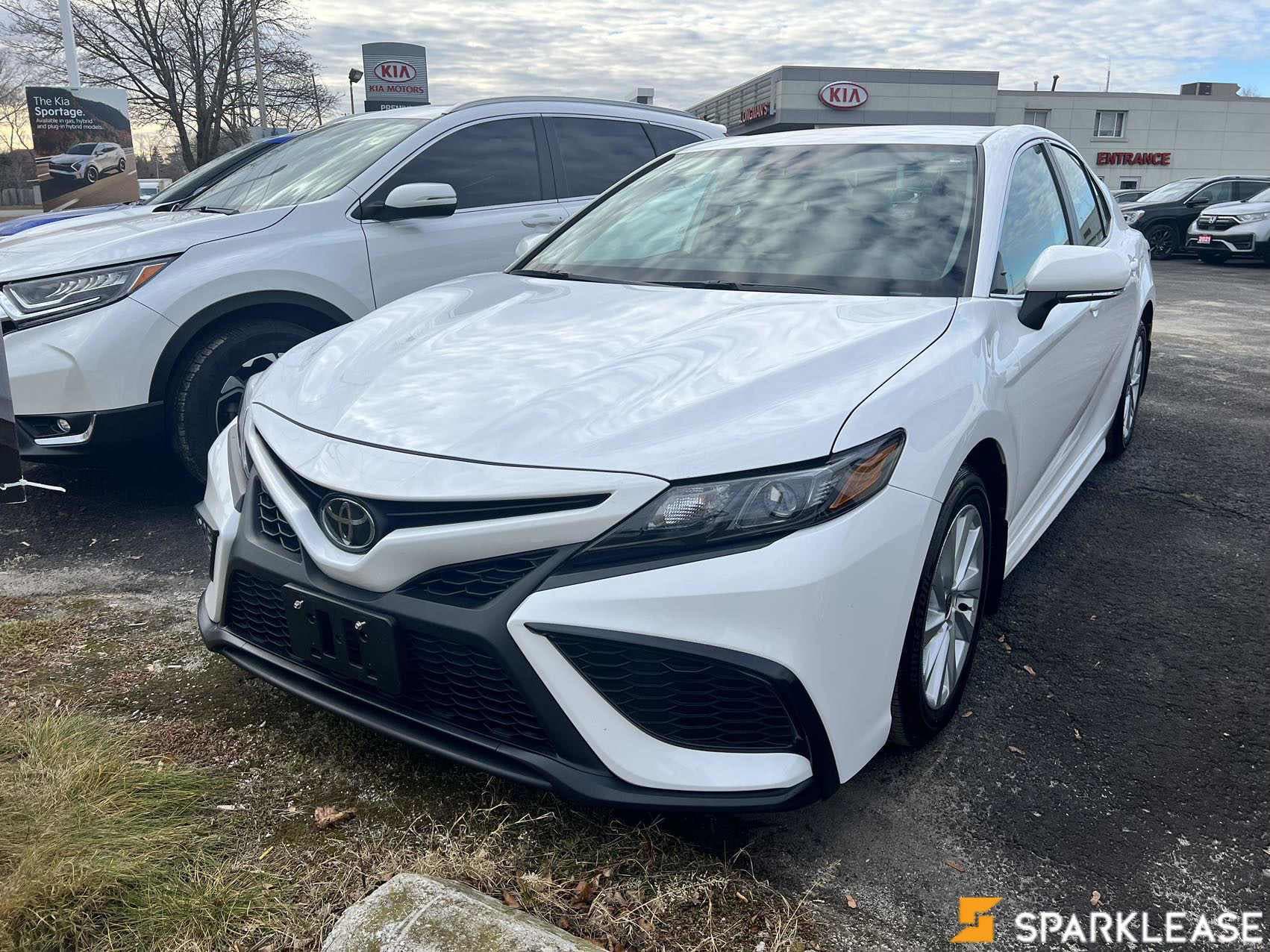2023 Toyota Camry SE Auto
