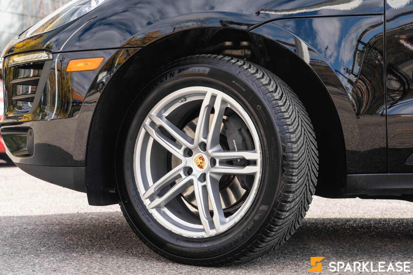 2018 Porsche  Macan  AWD 