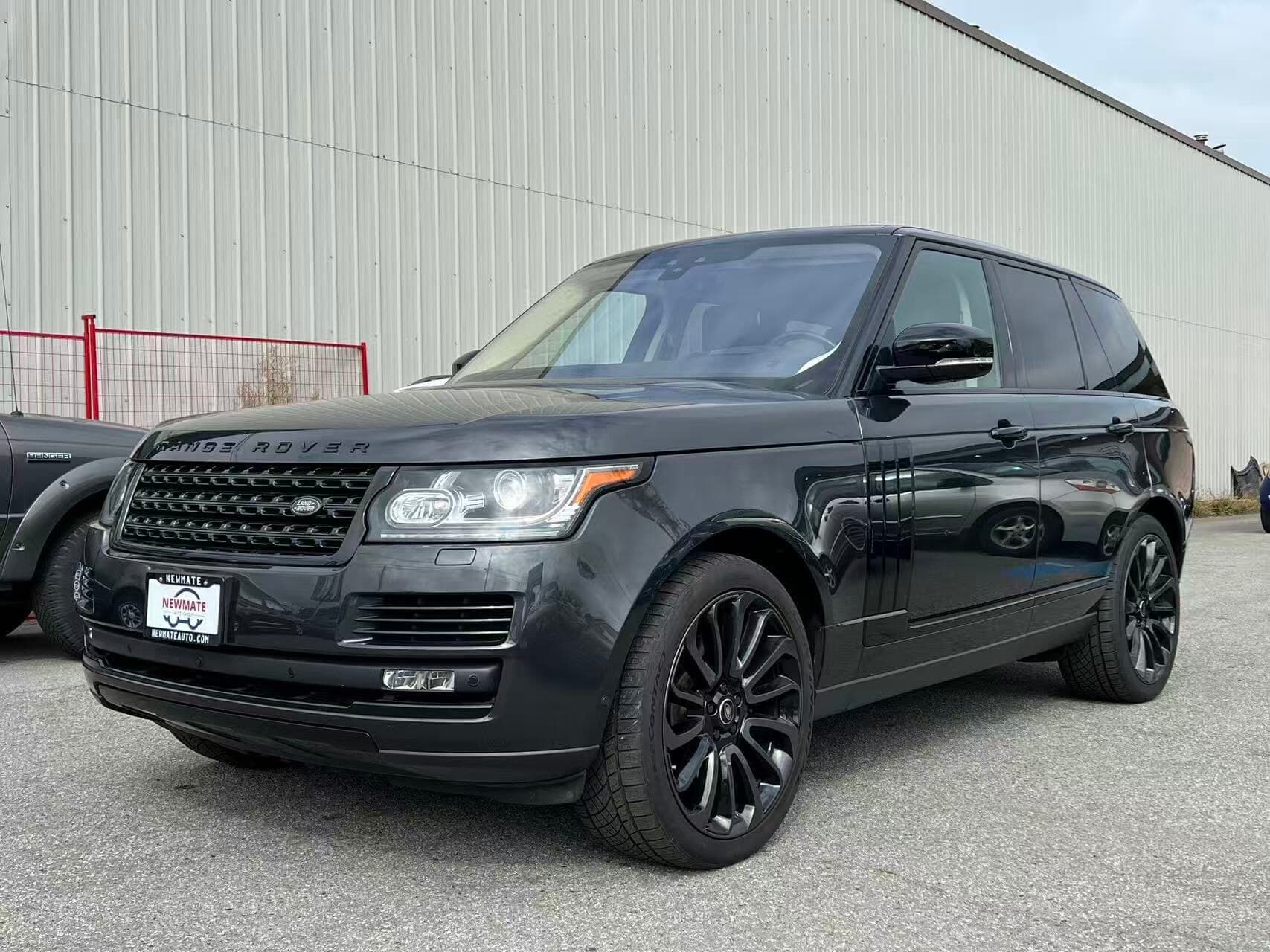 2017 Land Rover Range Rover 4WD 4dr Td6 HSE