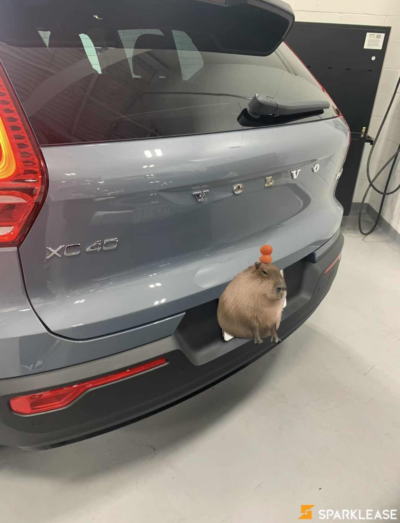 2022 Volvo XC40 T5 AWD R-Design