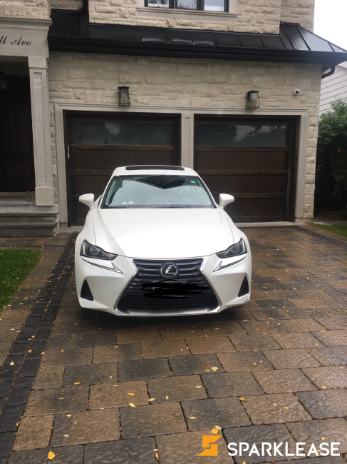 2019 Lexus IS300