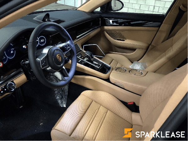 2019 Porsche Panamera 4 Sport Turismo
