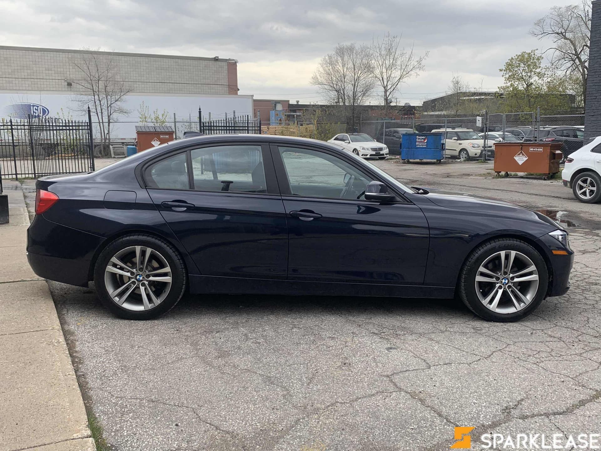 2014 BMW 3 Series 4dr Sdn 320i xDrive AWD