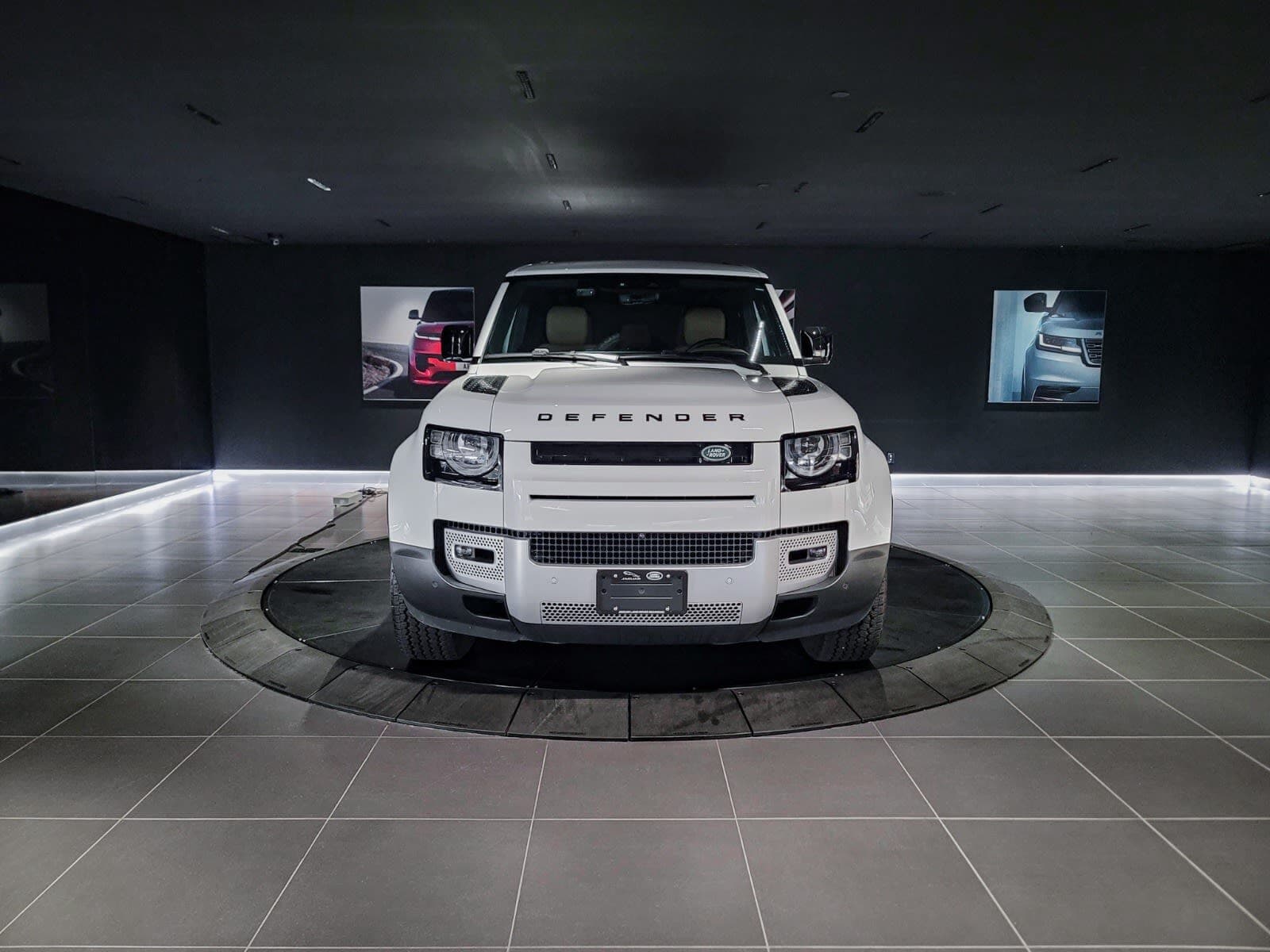 2025 Land Rover Defender S
