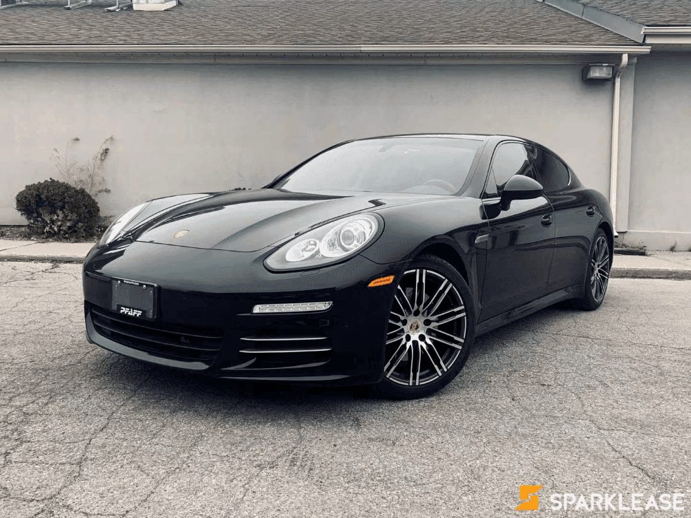 2016 Porsche Panamera 4