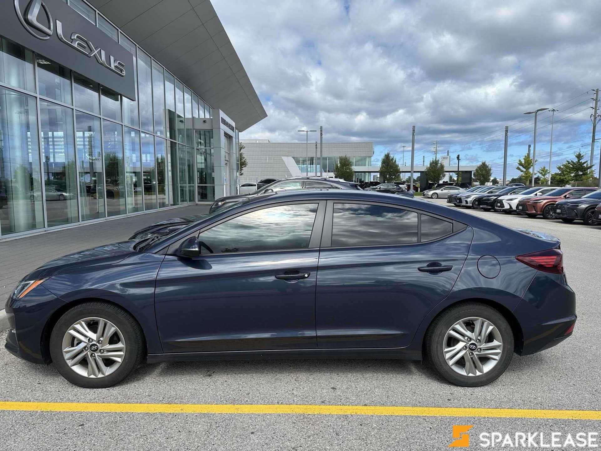 2020 Hyundai Elantra Preferred w/Sunroof...