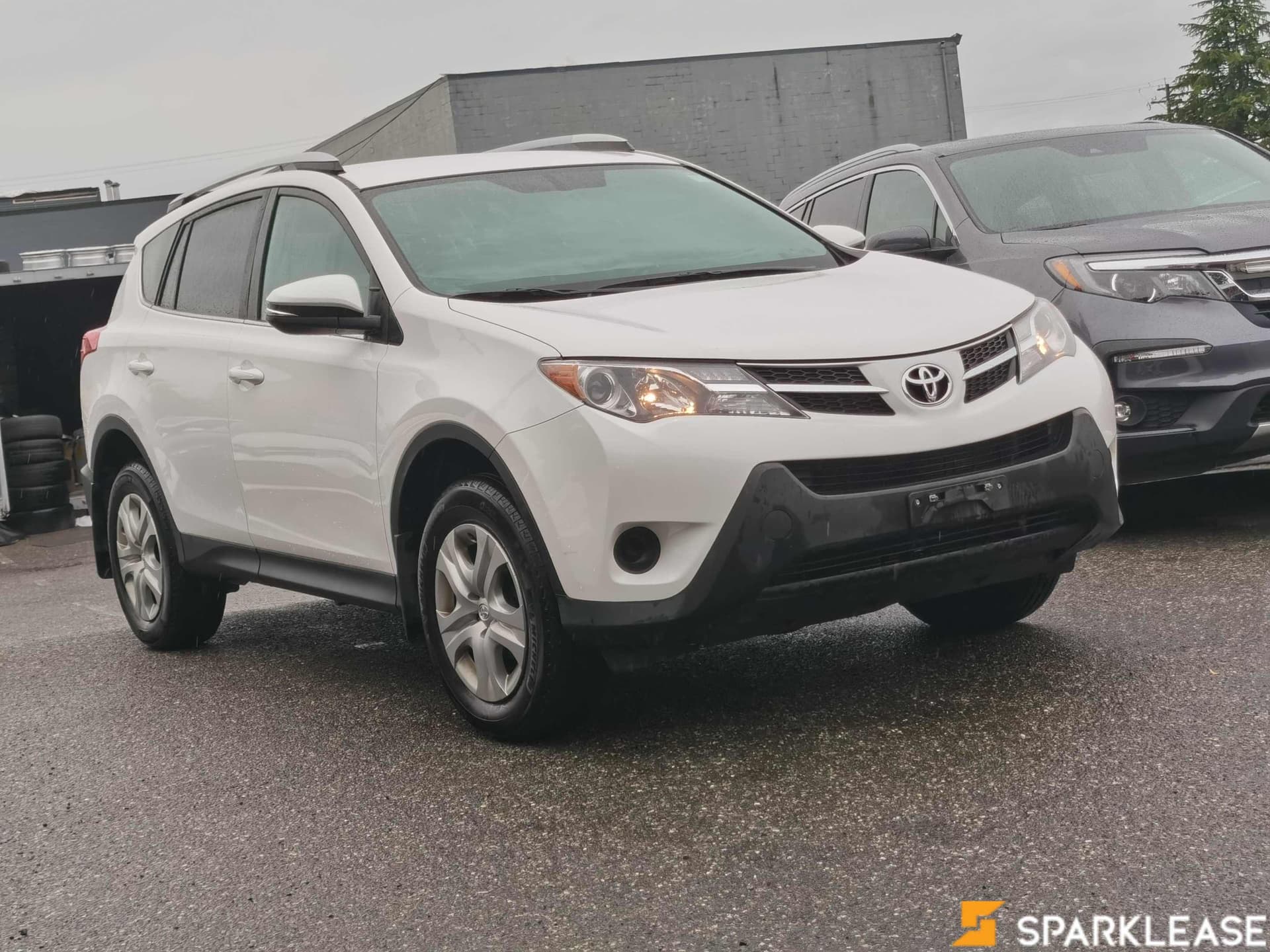 2015 Toyota RAV4 AWD 4dr LE
