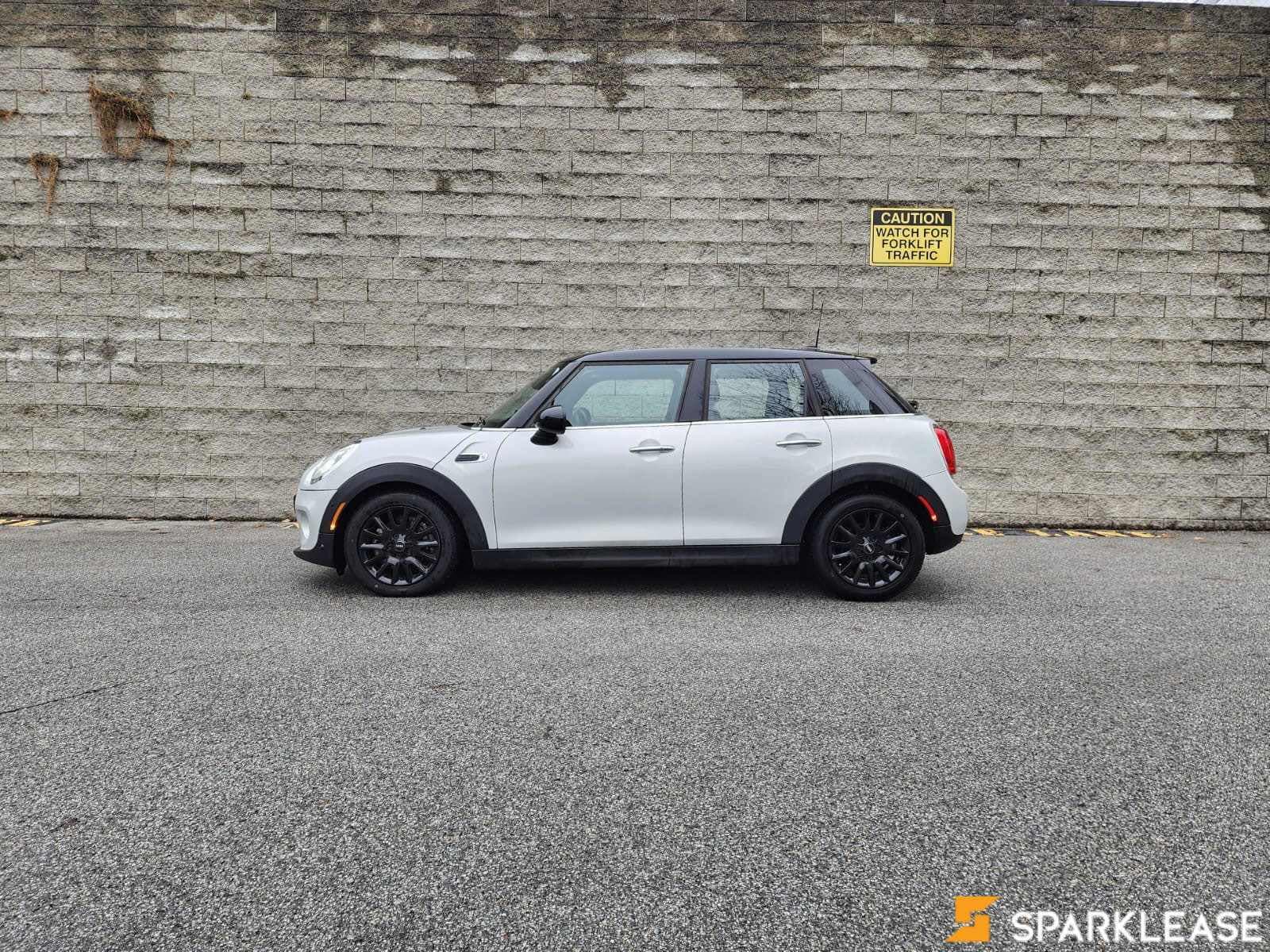 2017 MINI Cooper Hardtop 5 Door 5dr HB