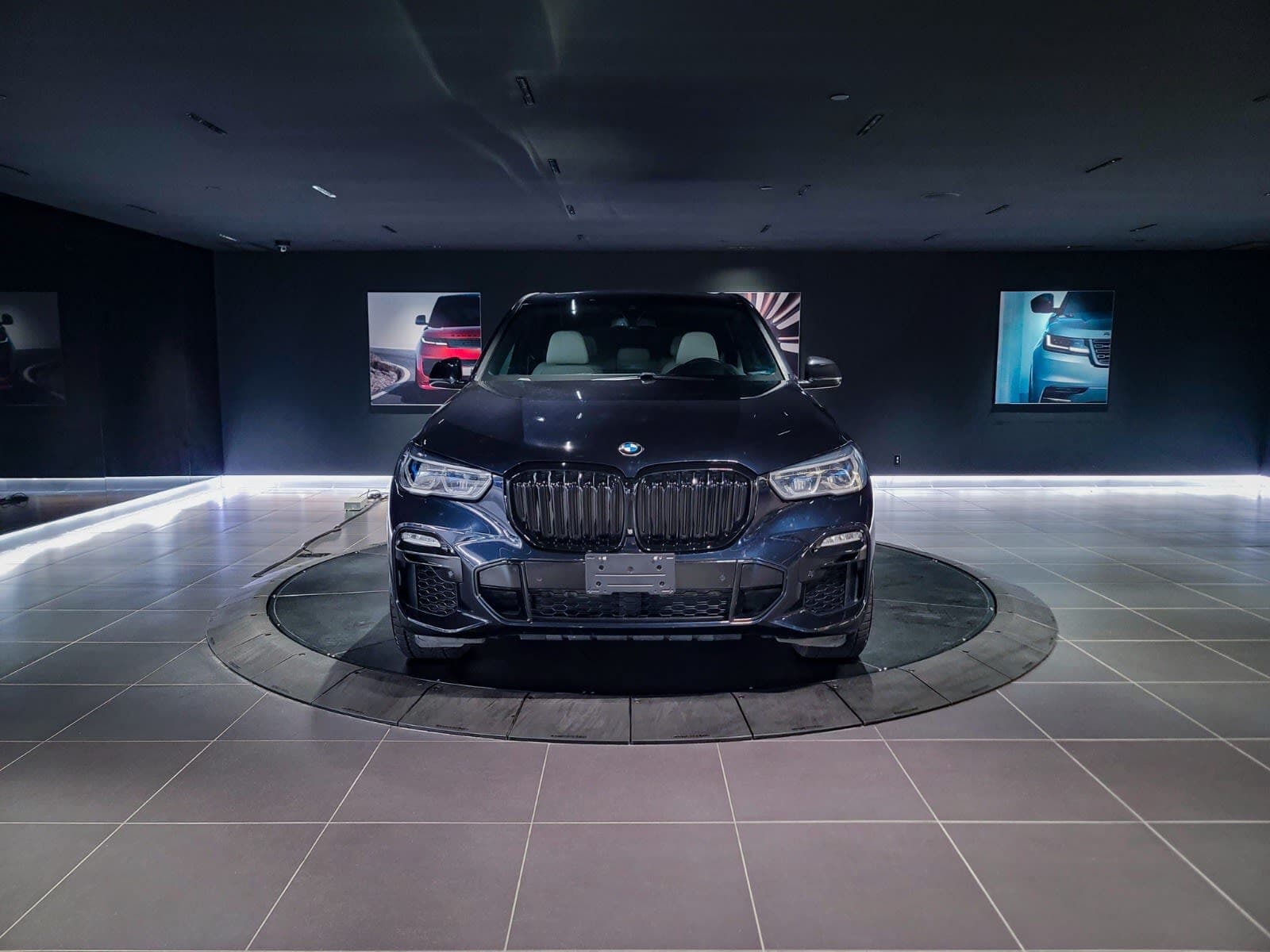 2020 BMW X5 M50i