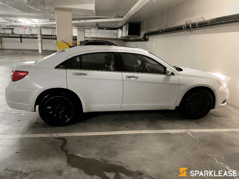2013 Chrysler 200 