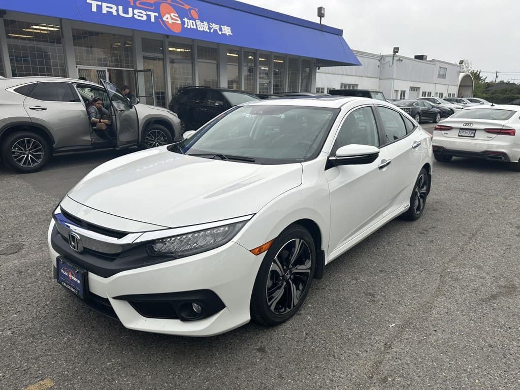 2022 Honda Civic Sedan Touring CVT