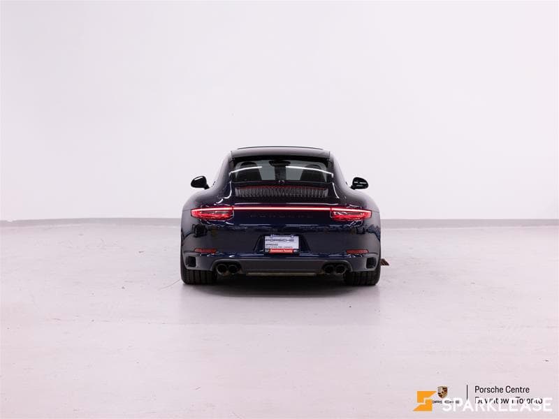 2017 Porsche  911 