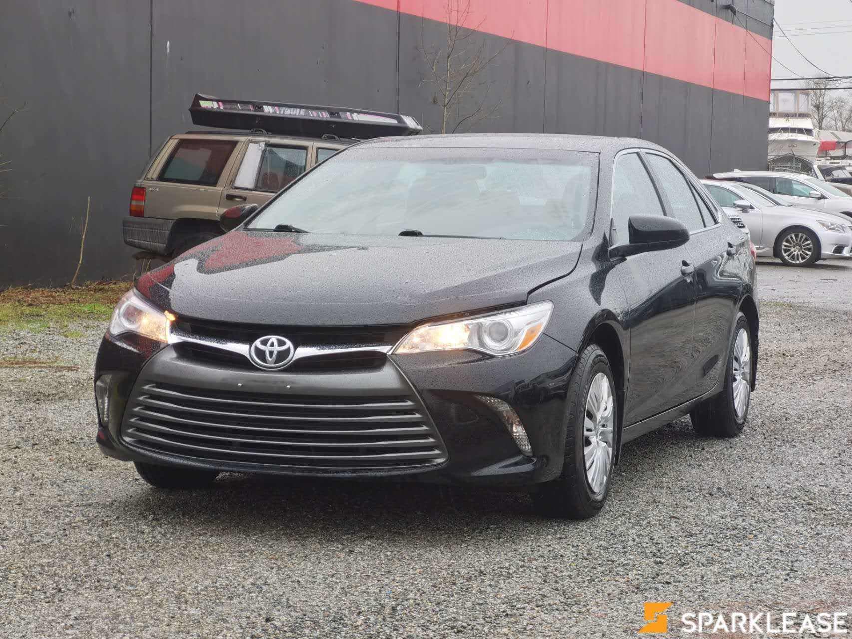 2017 Toyota Camry 4dr Sdn I4 Auto LE