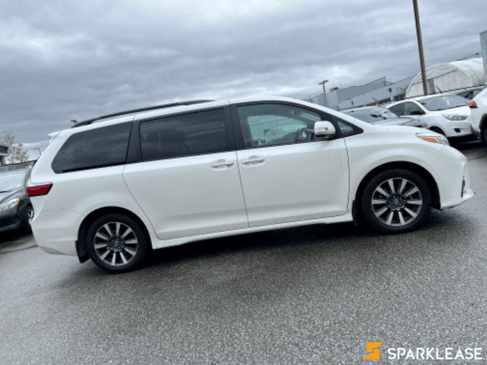 2018 Toyota Sienna 