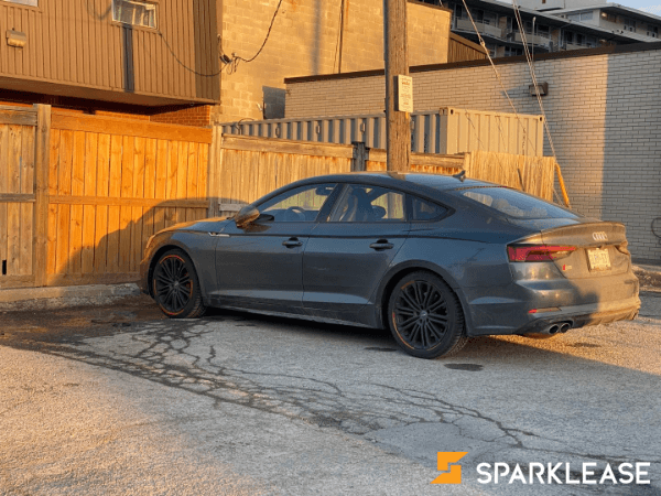 2019 Audi S5天云灰红内饰