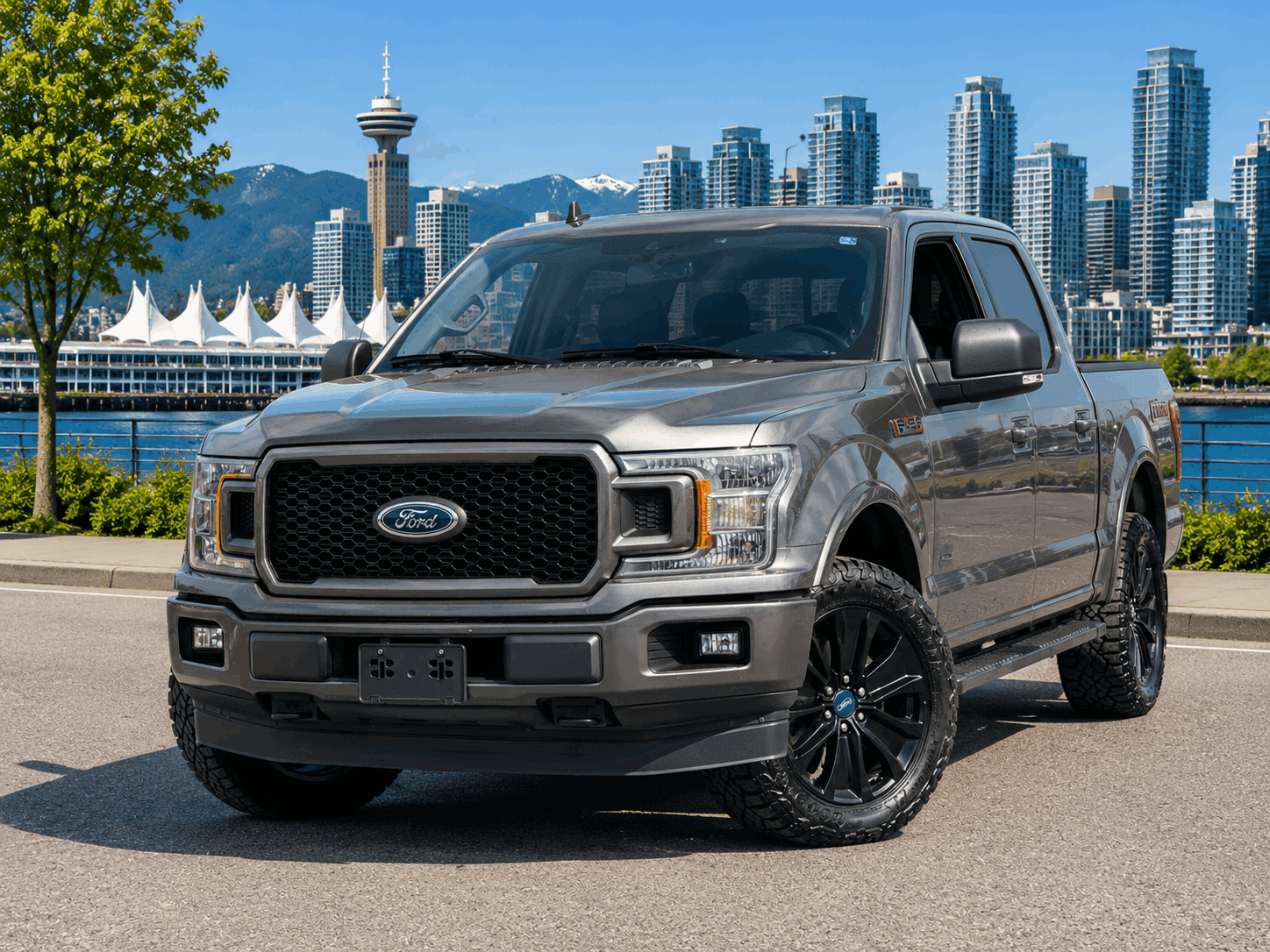 2019 Ford F150 XL 4WD SuperCrew 5.5' Box/ CLEAN TITLE/ BC LOCAL