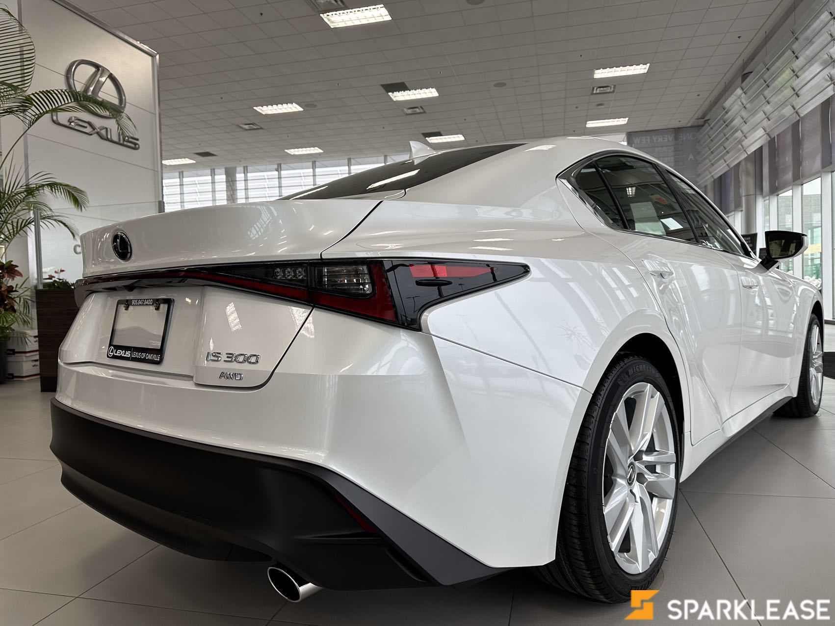 2023 Lexus  IS 300 Premium AWD 现车