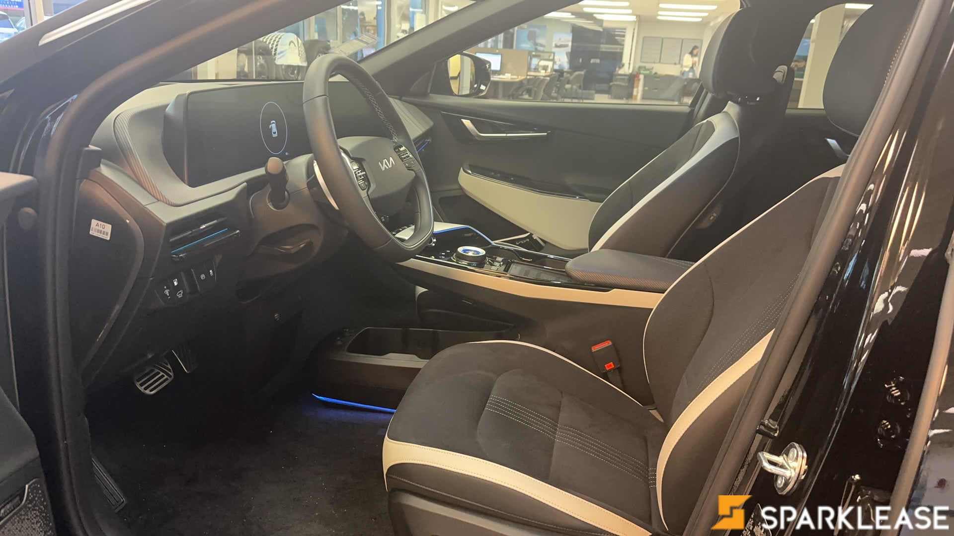 2024 Kia EV6 Land w/GT-Line Pkg 2 AWD