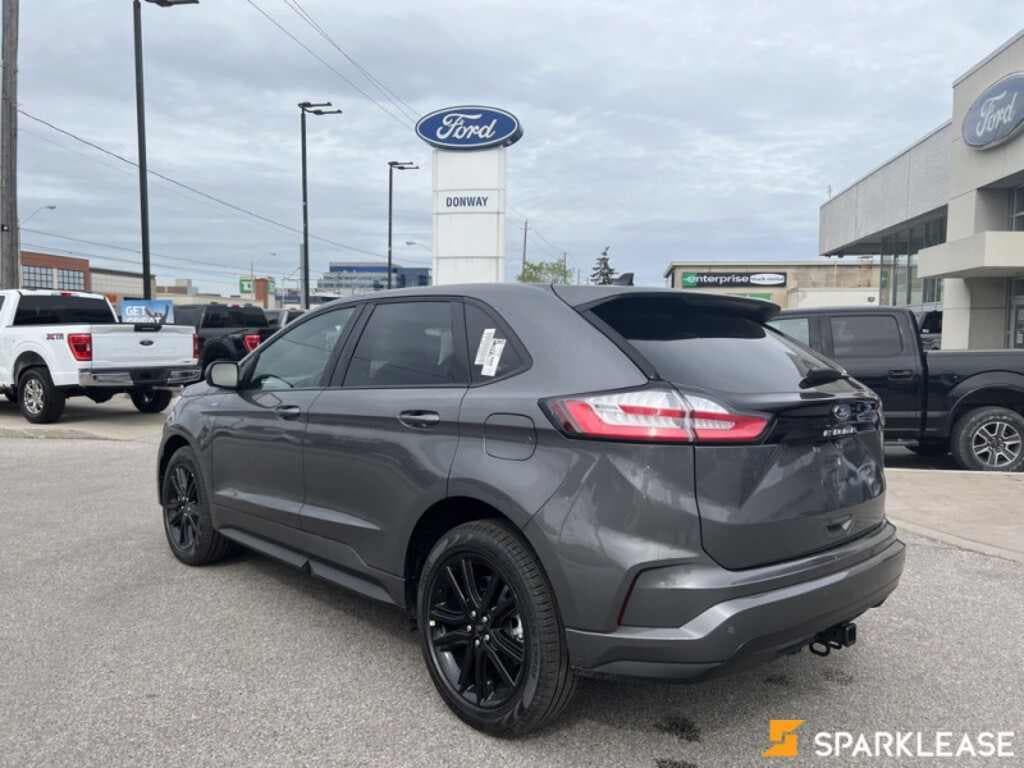 2022 Ford Edge SE AWD
