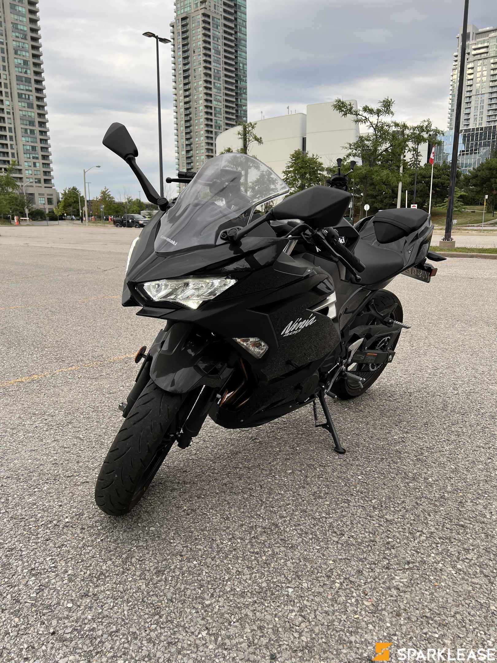 2021 Kawasaki Ninja400