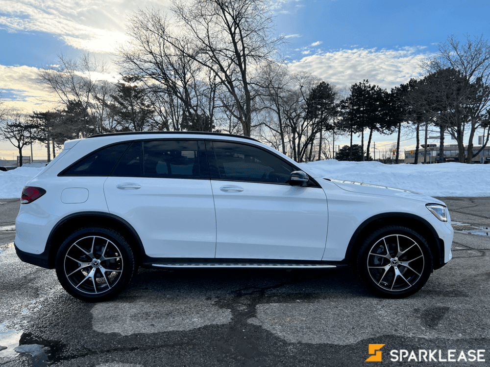 2022 Mercedes-Benz GLC300