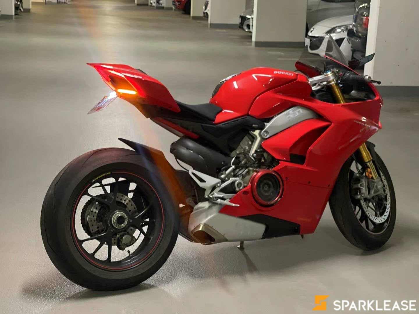 2019 Ducati Panigale v4s