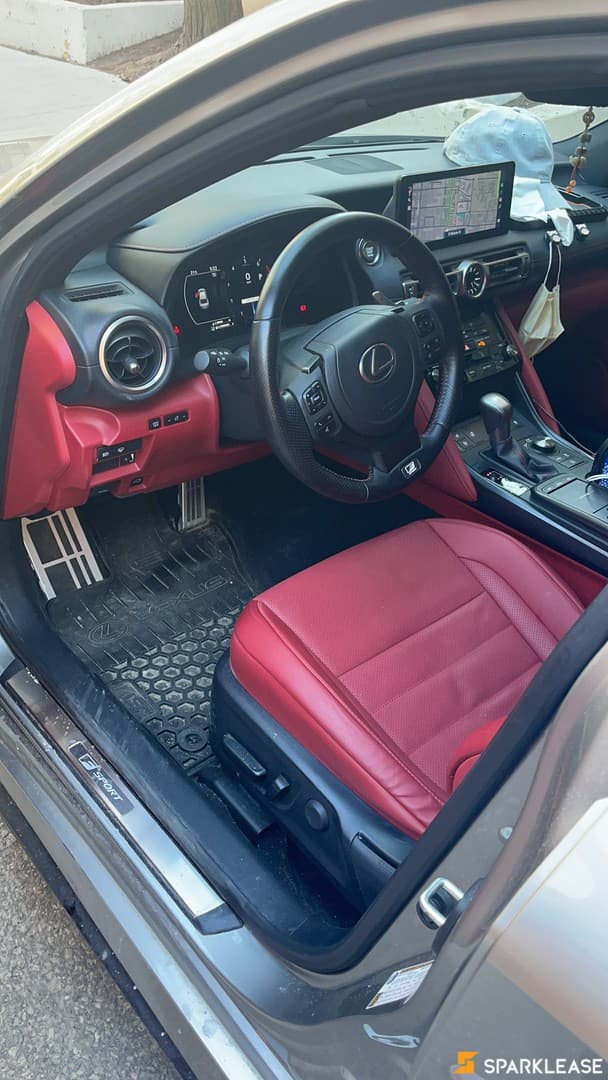 2021 Lexus IS300 sport2