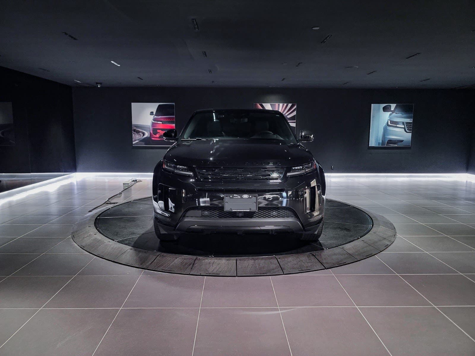 2026 Land Rover Range Rover Evoque S