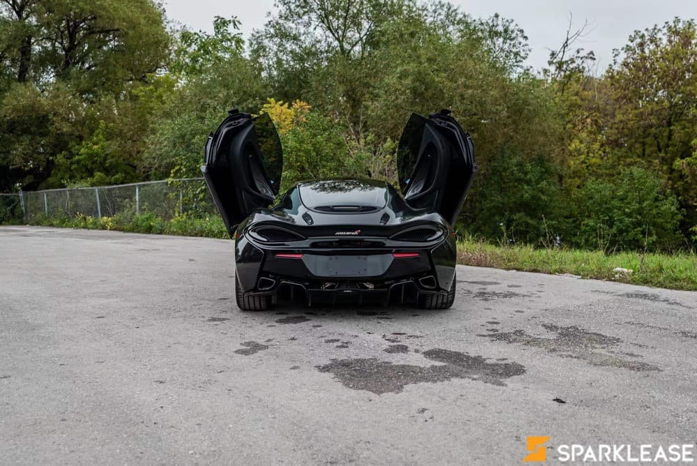 2018 McLaren 570GT