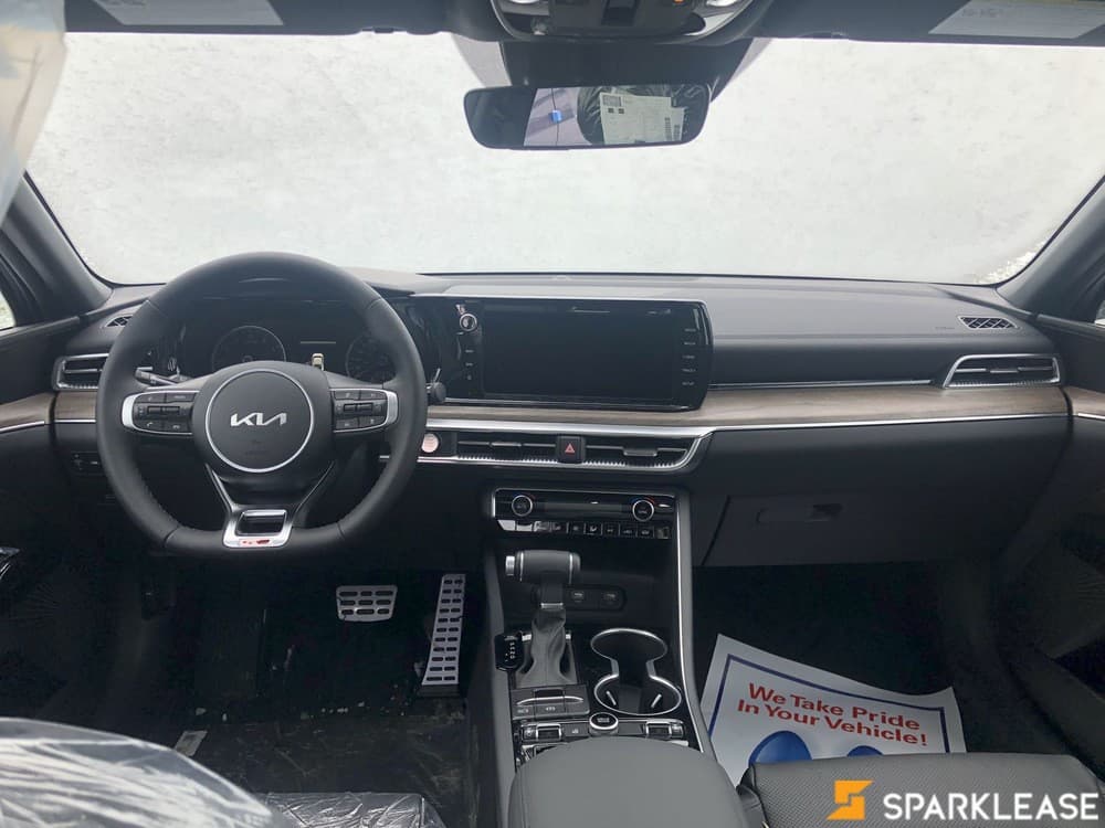 2022 Kia K5 GT line