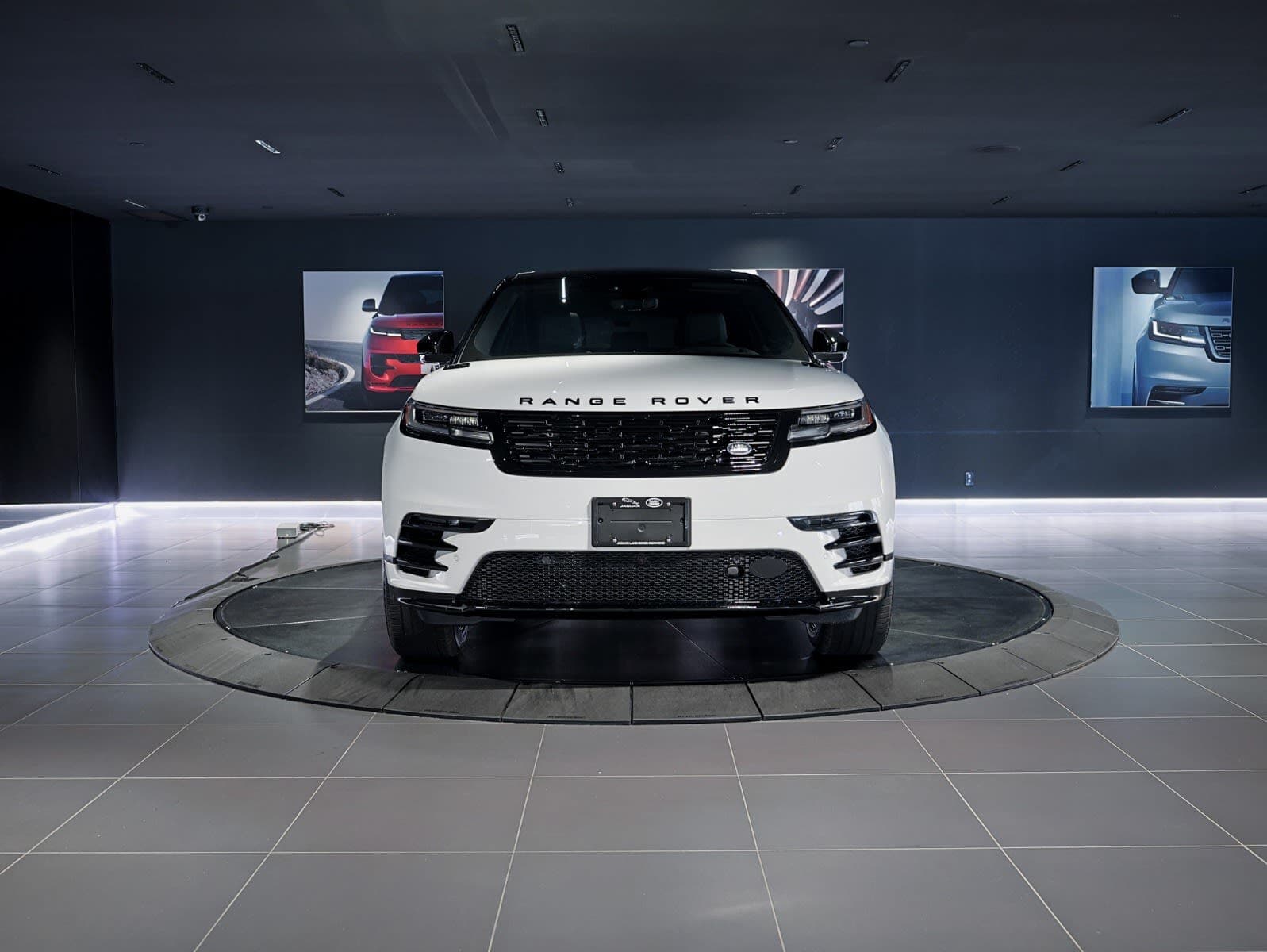 2026 Land Rover Range Rover Velar Belgravia Edition